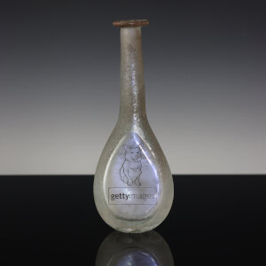 Coldworked Blown Glass & Enamel</br>2 x 3 x 8”</br>2022